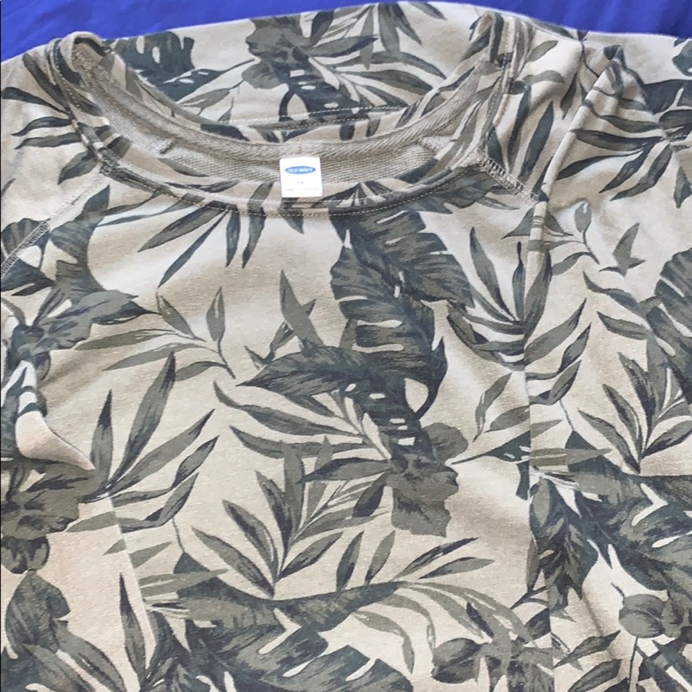 Old Navy Overthrow Sweater - Picture 7 of 8